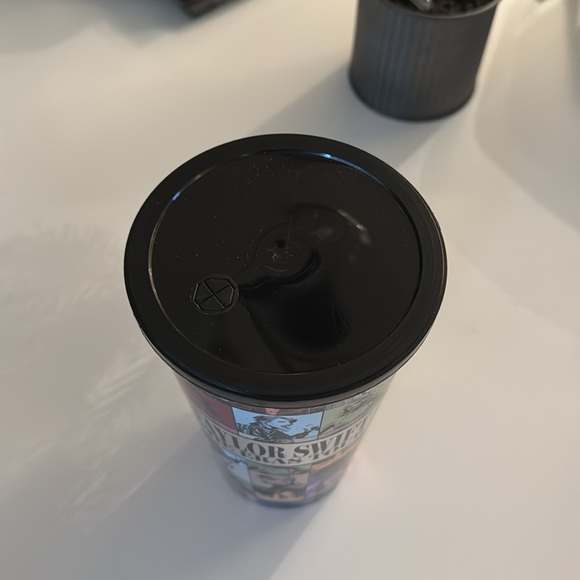 New Never Used Taylor Swift Stadium Cup - Picture 2 of 4